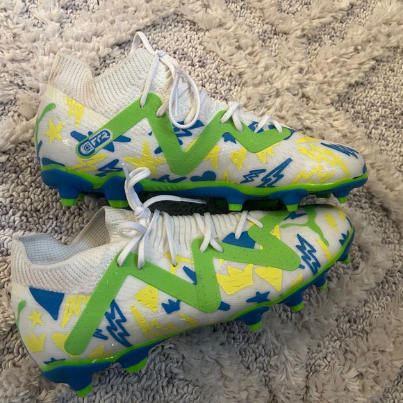 PUMA Future Ultimate Neymar JR - Youth - Size 4 - Picture 2 of 6